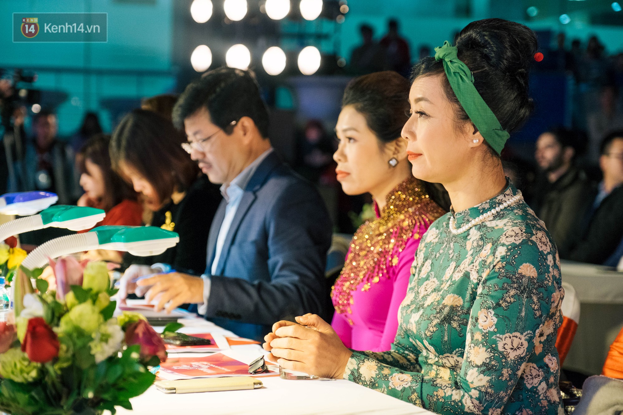Đêm Chung kết Beauty and Charm 2017: Ngoại thương đúng là ngôi trường của các hoa hậu rồi! - Ảnh 6. Đêm Chung kết Beauty and Charm 2017: Ngoại thương đúng là ngôi trường của các hoa hậu rồi! - Ảnh 6.