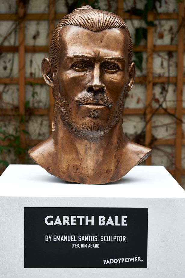 T&aacute;c giả bức tượng Ronaldo vừa tạc tượng cho Gareth Bale - Ảnh 3.