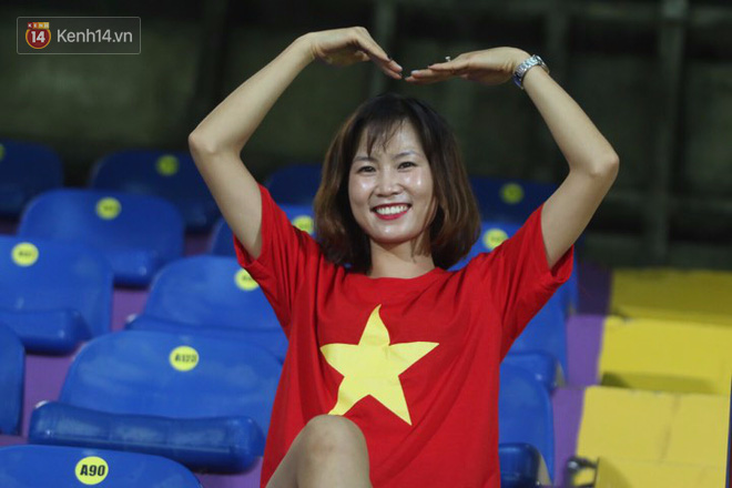 Tuyển nữ Việt Nam vô địch SEA Games 29 - Ảnh 3.