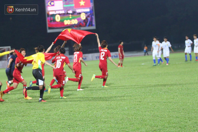 Tuyển nữ Việt Nam vô địch SEA Games 29 - Ảnh 7.