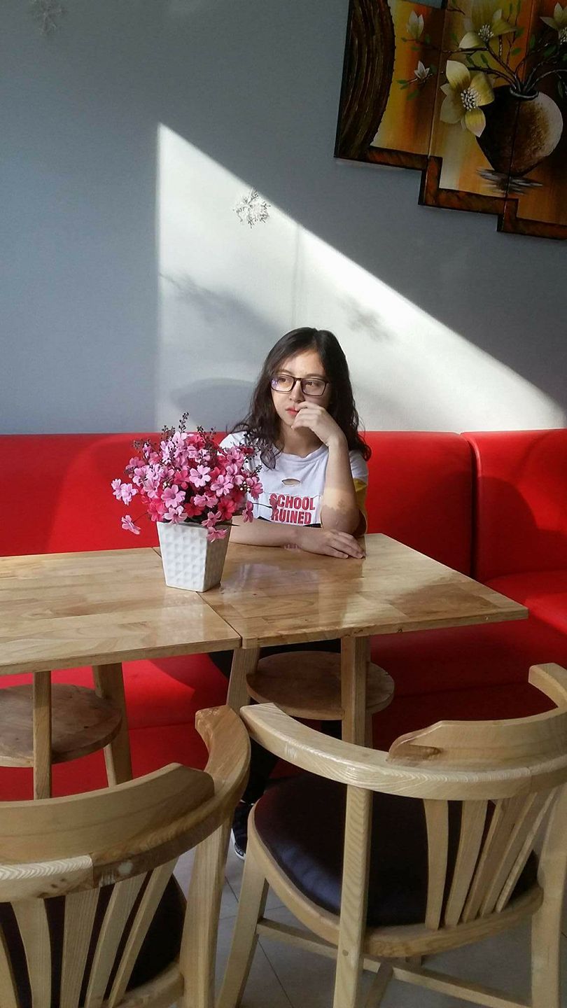 Chị em gái như trái cau non ư? Bà chị này lại lên mạng bóc mẽ cô em quái nhất quả đất! - Ảnh 2. Chị em gái như trái cau non ư? Bà chị này lại lên mạng bóc mẽ cô em quái nhất quả đất! - Ảnh 2.