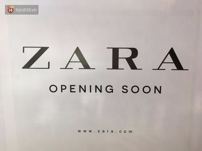 Zara treo biển Opening Soon to đùng tại Vincom Bà Triệu, ngày khai trương đến gần lắm rồi - Ảnh 4.