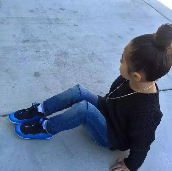 Mới 4 tuổi, cô nhóc này đã sở hữu hàng chục đôi sneakers đình đám khiến người lớn phải kiêng dè - Ảnh 22.