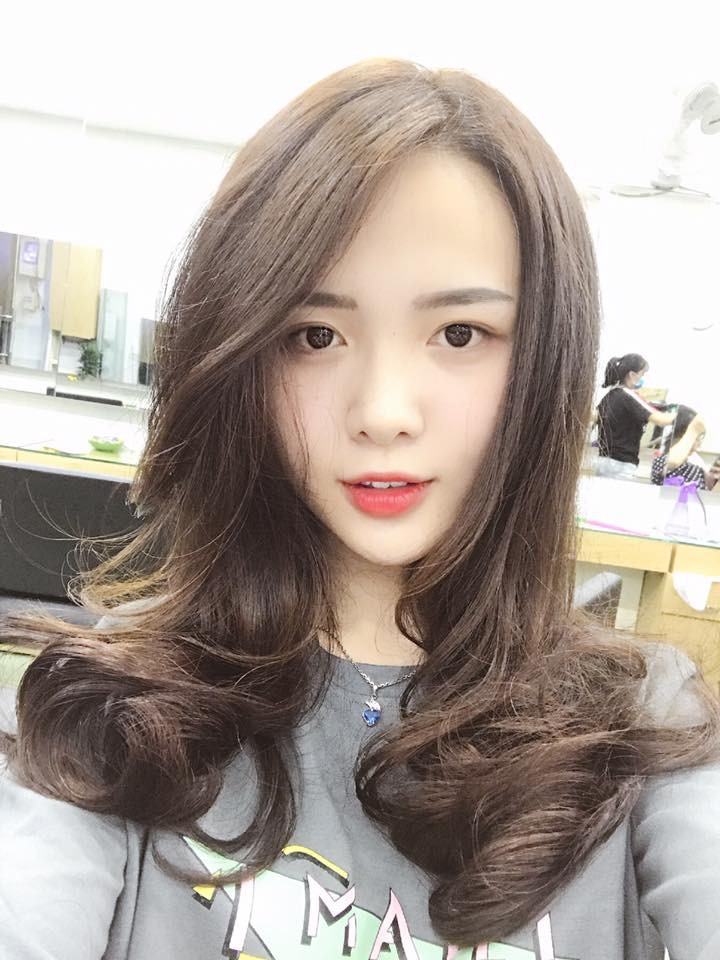 ĐH Hoa Sen lại sáng nhất hôm nay với nữ sinh có nụ cười đẹp khó cưỡng - Ảnh 7. ĐH Hoa Sen lại sáng nhất hôm nay với nữ sinh có nụ cười đẹp khó cưỡng - Ảnh 7.