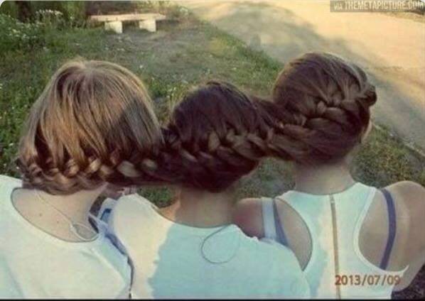 Em bé có kiểu tóc hình ngôi sao hot nhất trên Facebook ngày hôm nay - Ảnh 4.