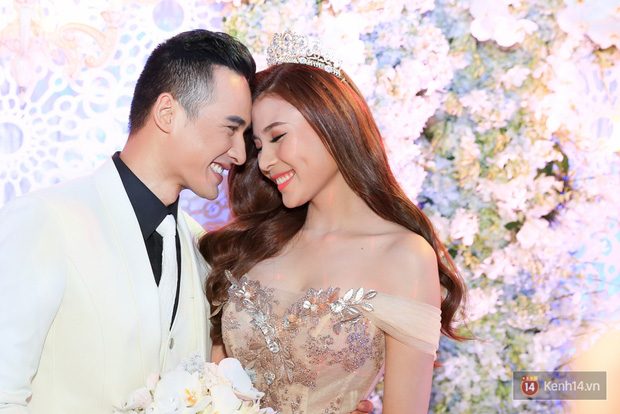 Điểm lại những đám cưới xa hoa, đình đám trong showbiz Việt khiến công chúng xuýt xoa - Ảnh 22.