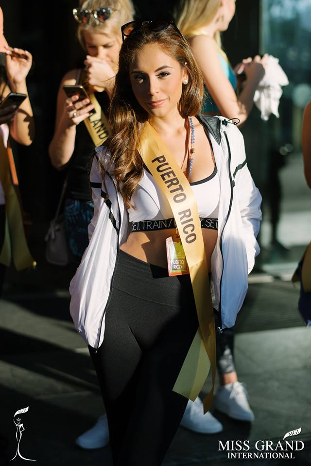 Th&iacute; sinh Miss Grand International 2017 lộ th&acirc;n h&igrave;nh k&eacute;m săn chắc - Ảnh 1.