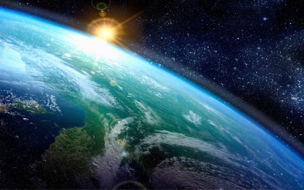Phát biểu gây sốc của hơn 500 chuyên gia: Trái Đất là một chiếc đĩa bay trôi nổi trong vũ trụ - Ảnh 3.