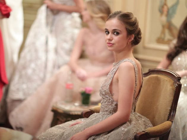 Amelia Windsor - Công chúa xinh đẹp nhất nước Anh: Phá vỡ mọi rào cản của hoàng gia để trở thành nàng thơ mới của giới thời trang - Ảnh 2.