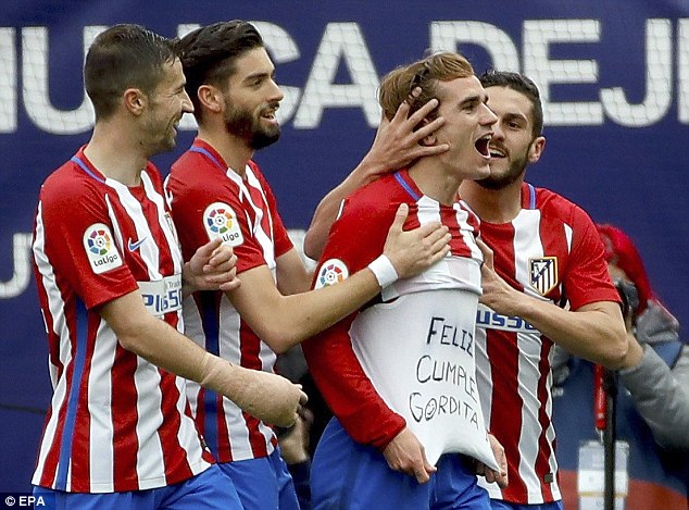 Torres bảnh bao sau tai nạn, chứng kiến Atletico thắng đậm Valencia - Ảnh 6.