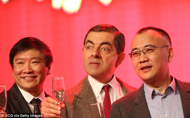 Mr. Bean - tuổi thơ của thế hệ 8X-9X đã 62 tuổi vẫn cực nhí nhố trong sự kiện mới - Ảnh 5.