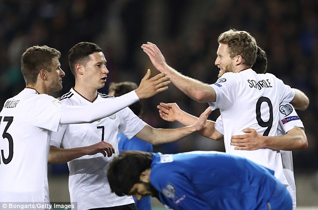 Cựu sao Chelsea lập cú đúp, Đức vùi dập đội bóng tí hon - Ảnh 3.