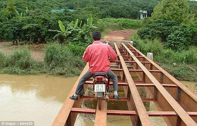 14 anh c&ocirc;ng nh&acirc;n liều lĩnh d&aacute;m th&aacute;ch đấu với cả Thần Chết - Ảnh 27.