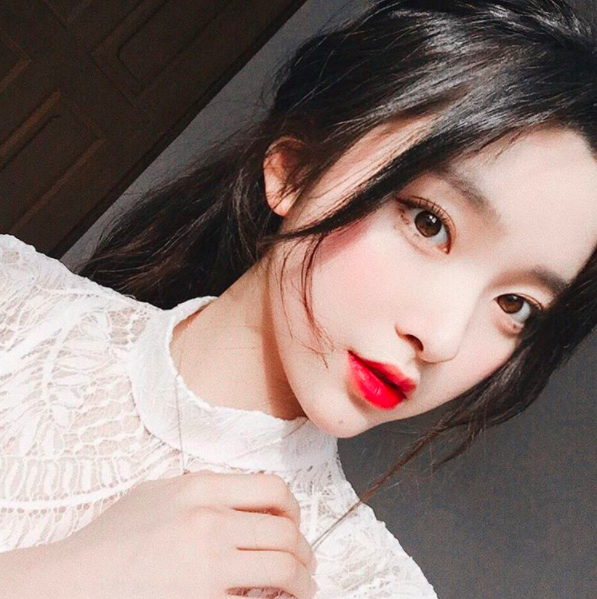 Nàng ulzzang siêu hot vì quá xinh dù từng bị chê trông na ná các cô gái Hàn khác - Ảnh 2.