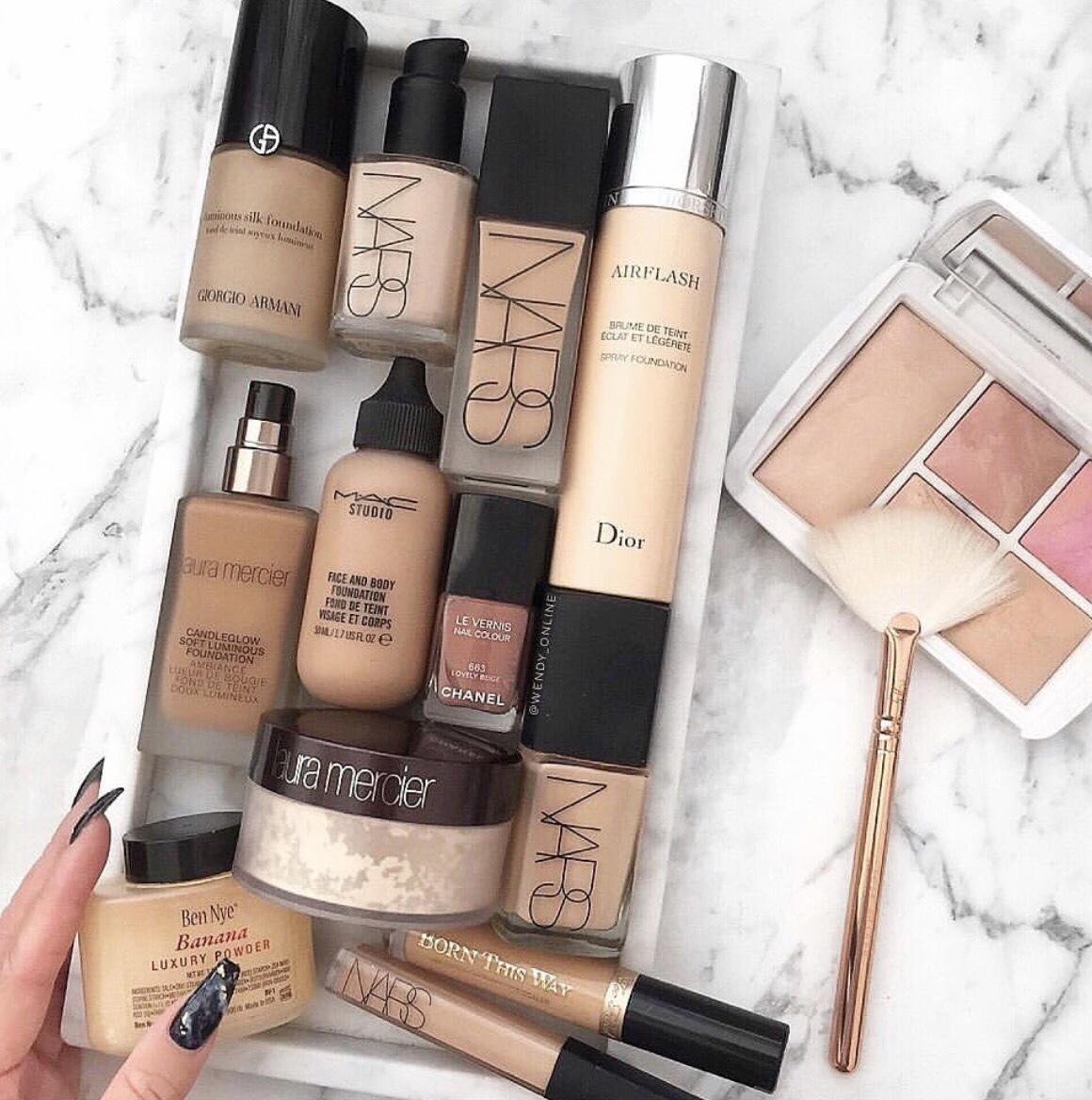 BỘ MỸ PHẨM MAKEUP PHÙ HỢP VỚI HỌC SINH TRUNG HỌC PHỔ THÔNG
