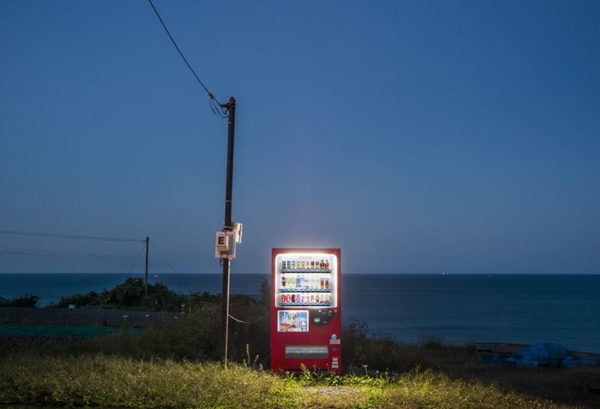 Câu chuyện đằng sau những chiếc máy bán hàng tự động cô đơn nhất Nhật Bản - Ảnh 3.