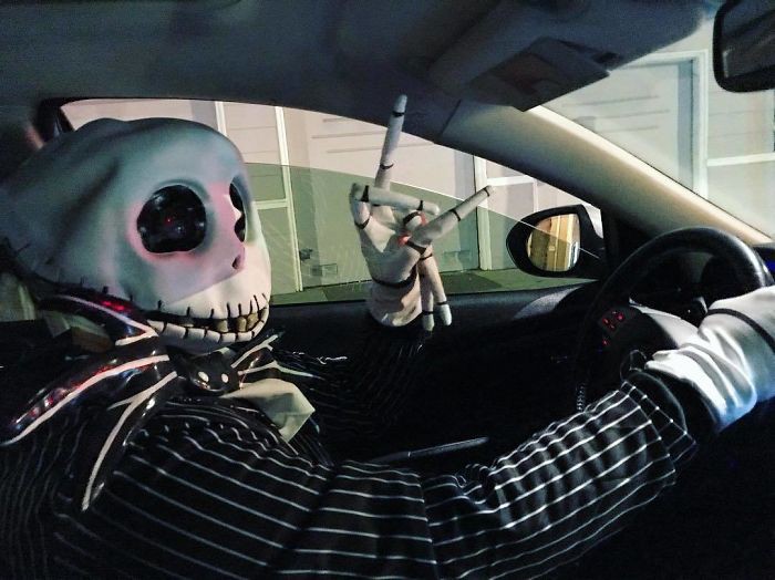 15 dịch vụ chu đáo tới tận chân răng của những tài xế Uber xứng đáng được hẳn 6 sao - Ảnh 25. 15 dịch vụ chu đáo tới tận chân răng của những tài xế Uber xứng đáng được hẳn 6 sao - Ảnh 25.
