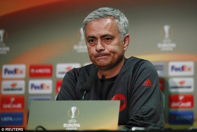 Mourinho: Man Utd không đánh bạc khi dồn sức cho Europa League - Ảnh 1.