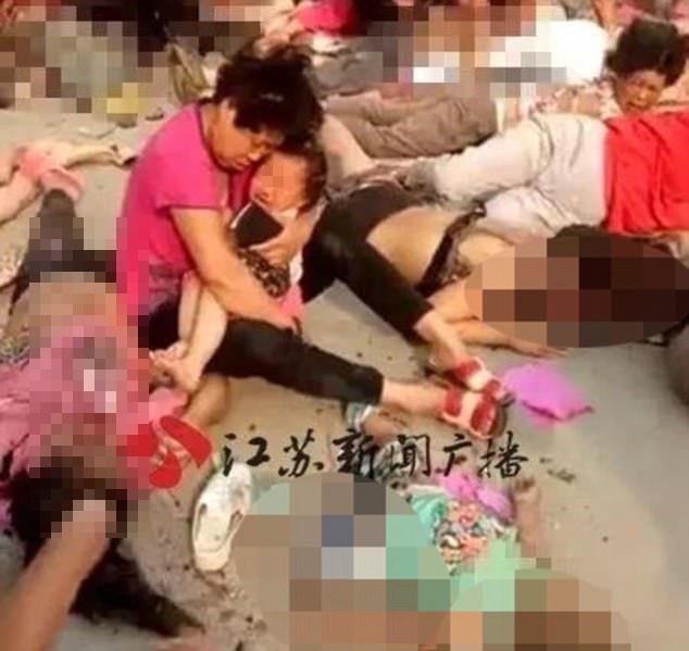 Vụ nổ tại trường mẫu giáo Trung Quốc khiến hơn 70 người thương vong là đánh bom tự chế - Ảnh 2.