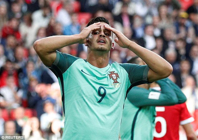 Ronaldo ghi bàn, Bồ Đào Nha lên nhất bảng ở Confed Cup 2017 - Ảnh 7.