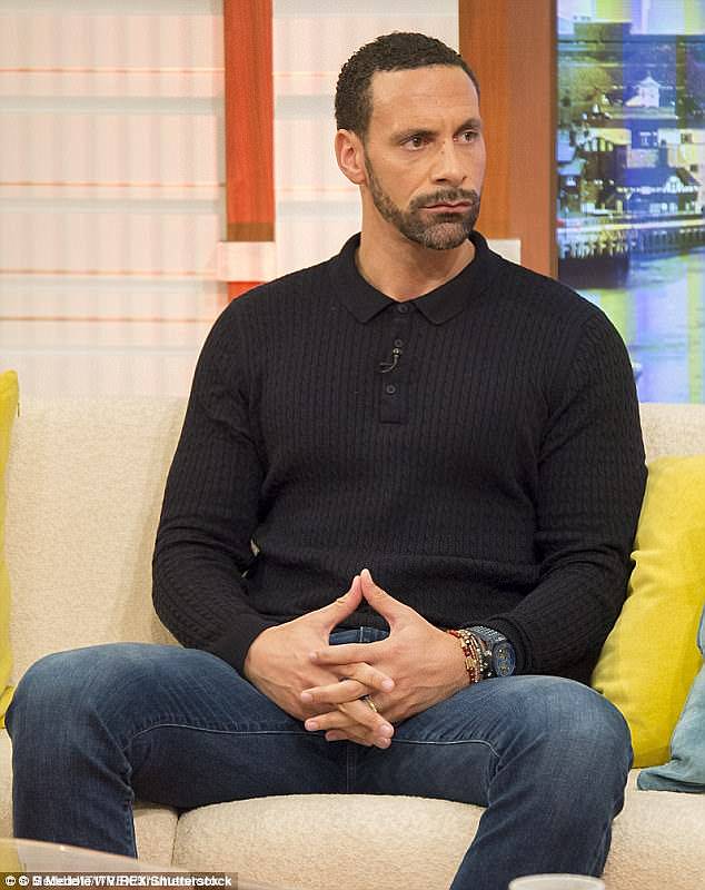 Rio Ferdinand cặp k&egrave; với c&ocirc; bồ k&eacute;m 13 tuổi - Ảnh 2.