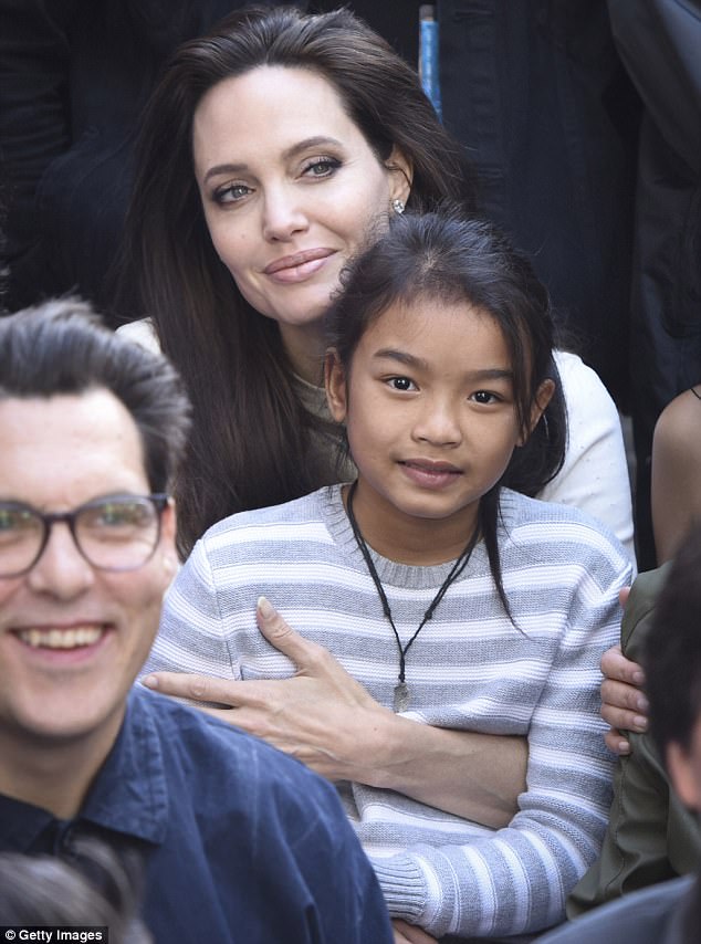 Angelina Jolie - Brad Pitt đã tái hợp, xúc động khóc òa và ôm chầm lấy nhau khi gặp mặt - Ảnh 5.