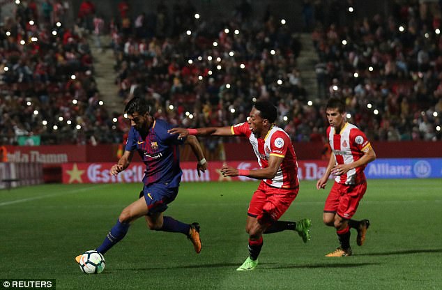 Messi im tiếng, Barca thắng đậm nhờ 2 bàn phản lưới nhà - Ảnh 6.