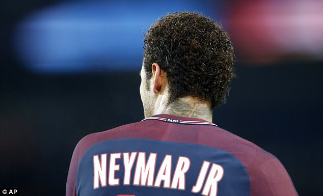 Cavani đá hỏng penalty, Neymar đóng vai người hùng giúp PSG có 3 điểm - Ảnh 11.