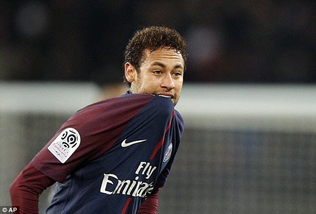 Cavani đá hỏng penalty, Neymar đóng vai người hùng giúp PSG có 3 điểm - Ảnh 8.