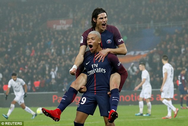 Neymar kiến tạo, Cavani và Mbappe ghi bàn, PSG vô địch lượt đi Ligue 1 - Ảnh 8.