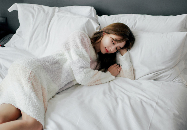 Có một loại “hormone bóng đêm” tạo giấc ngủ ngon và đây là cách gia tăng hiệu quả - Ảnh 2.