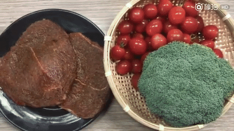 Th&aacute;nh ăn vụng c&ocirc;ng sở đ&atilde; trở lại v&agrave; lợi hại hơn xưa với m&agrave;n trổ t&agrave;i l&agrave;m b&iacute;t tết b&ograve; - Ảnh 7.