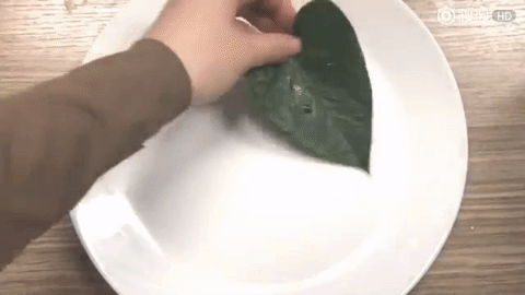 Th&aacute;nh ăn vụng c&ocirc;ng sở đ&atilde; trở lại v&agrave; lợi hại hơn xưa với m&agrave;n trổ t&agrave;i l&agrave;m b&iacute;t tết b&ograve; - Ảnh 9.