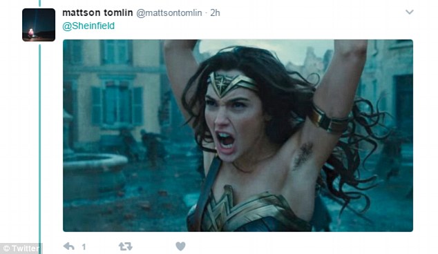 Trailer mới của Wonder Woman gây tranh cãi vì... vùng nách của cô quá trắng - Ảnh 8.