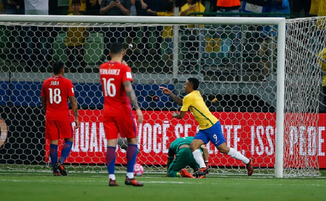 Thua tan nát trước Brazil, Chile cay đắng mất vé World Cup 2018 - Ảnh 5.