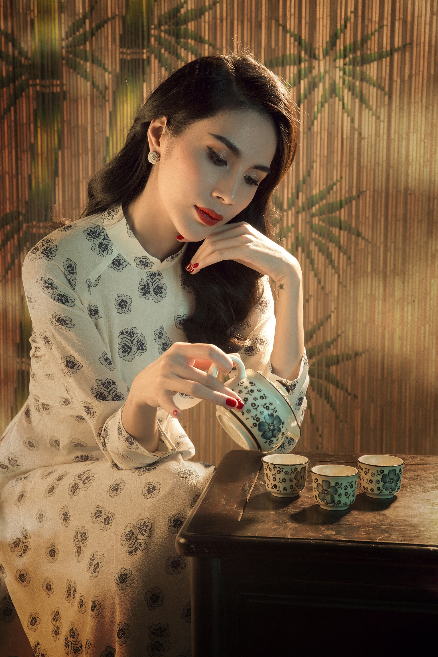 Thuỷ Tiên tái hiện hình tượng quý cô Đông Dương đầy mê hoặc trong bộ ảnh quảng bá album Bolero - Ảnh 5.