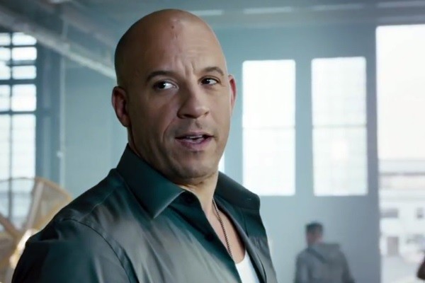 10 khoảnh khắc tuyệt vời nhất trong Fast and Furious 8 - Ảnh 9.