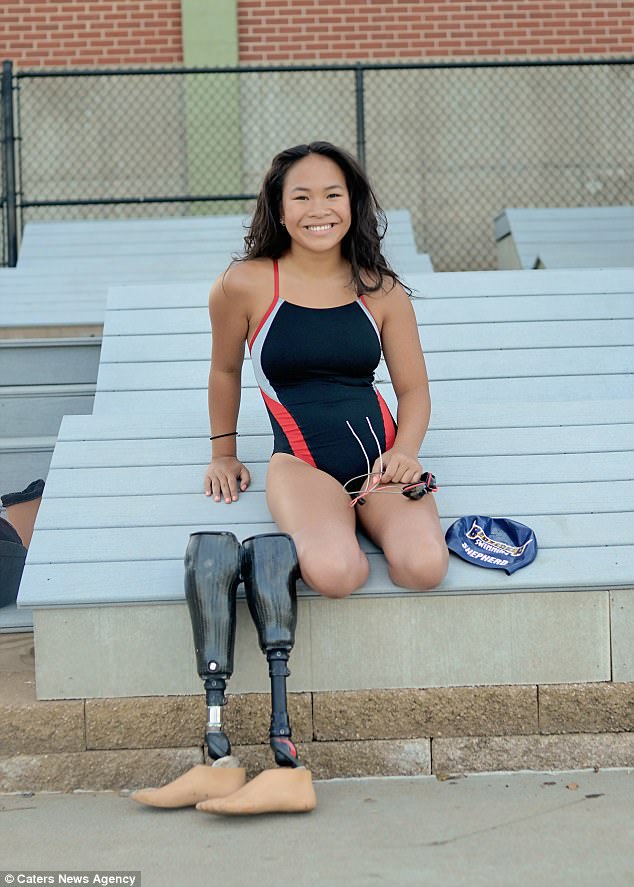 Qua bao bất hạnh cuộc đời, cô bé khuyết tật gốc Việt vẫn theo đuổi ước mơ trở thành VĐV bơi lội và làm nên kỳ tích tại Mỹ - Ảnh 5.