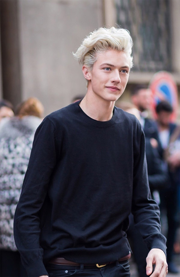 Vừa chào đời, con gái của Hoàng tử hở lợi Lucky Blue Smith đã gây chú ý vì cái tên khác lạ - Ảnh 3.