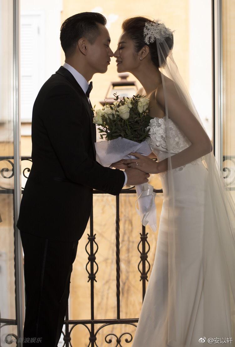 Muốn tho&aacute;t kiếp FA, cứ đ&oacute;ng cặp với Th&aacute;nh ế Hồ Ca l&agrave; c&oacute; người y&ecirc;u ngay ấy m&agrave;! - Ảnh 19.