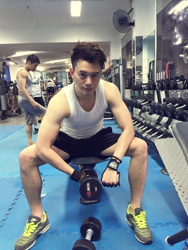 Trên phim body èo ọt thế thôi, ngắm thân hình ngoài đời của nam chính Sống chung với mẹ chồng mới choáng! - Ảnh 10. Trên phim body èo ọt thế thôi, ngắm thân hình ngoài đời của nam chính Sống chung với mẹ chồng mới choáng! - Ảnh 10.