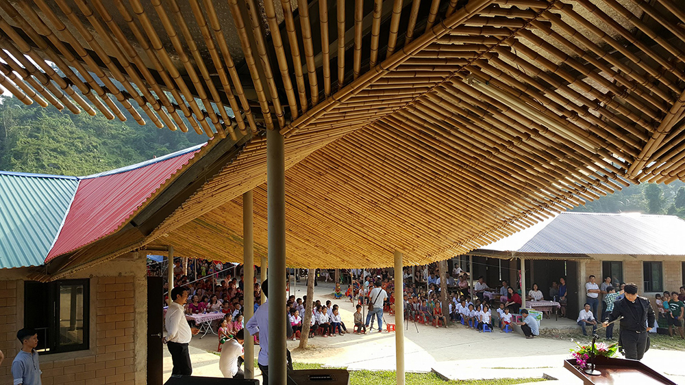 Không cần đi đâu xa xôi, Việt Nam cũng có rất nhiều ngôi trường với kiến trúc siêu ấn tượng! - Ảnh 24.