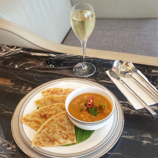 Ch&ugrave;m ảnh: Tận hưởng dịch vụ như kh&aacute;ch sạn năm sao tr&ecirc;n chuyến bay của h&atilde;ng h&agrave;ng kh&ocirc;ng Singapore Airlines - Ảnh 10.