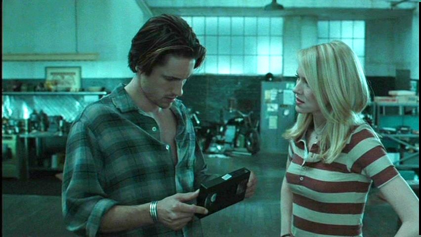 Đây chính là lý do khiến "The Ring" trở thành một biểu tượng kinh dị mọi  thời đại!