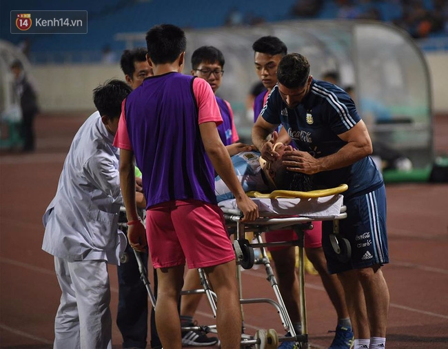 Gãy sống mũi trong trận gặp U22 Việt Nam, cầu thủ Argentina nguy cơ lỡ hẹn U20 World Cup - Ảnh 2.