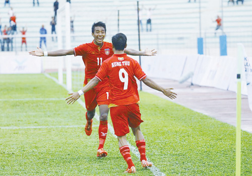 U22 Myanmar giành vé đầu tiên vào bán kết SEA Games 29 - Ảnh 2.