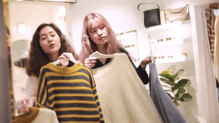 Clip: Đi tìm mua áo len vừa xinh vừa rẻ, và kết quả là có siêu nhiều cho các nàng ở Hà Nội - Ảnh 1.