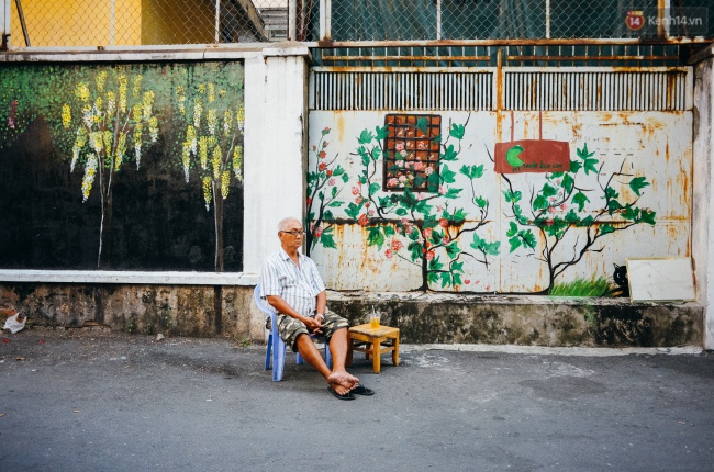 Chùm ảnh: Làm gì có ngõ phố ở đâu lại đẹp và tươi như Sài Gòn hẻm! - Ảnh 8.