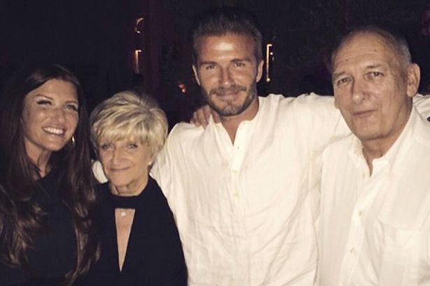 David Beckham chia sẻ ảnh hiếm hoi về bố mẹ và em gái ruột - Ảnh 5.