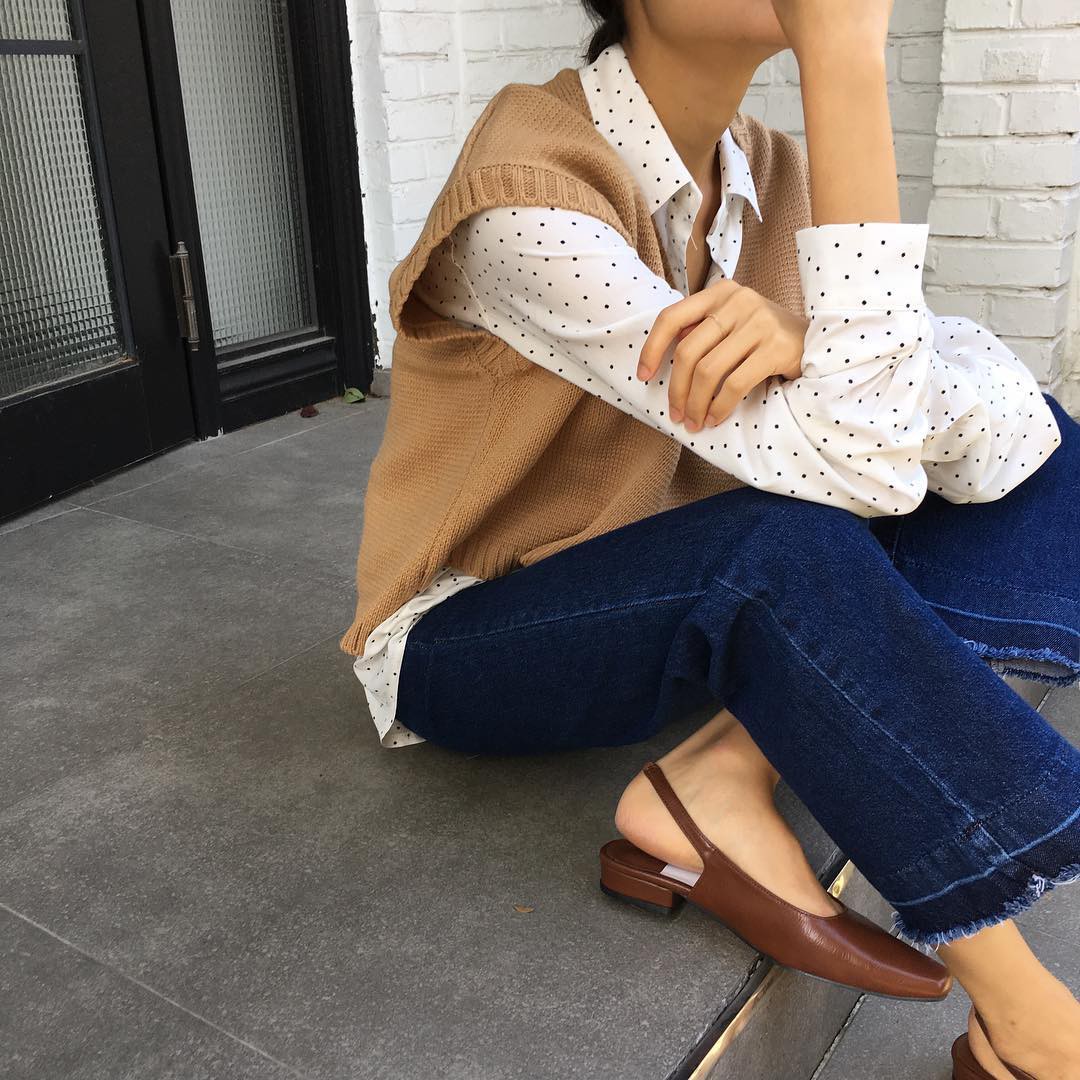 Mua gì cũng được nhưng mùa đông bạn đừng quên mua áo len màu camel - Ảnh 12. Mua gì cũng được nhưng mùa đông bạn đừng quên mua áo len màu camel - Ảnh 12.